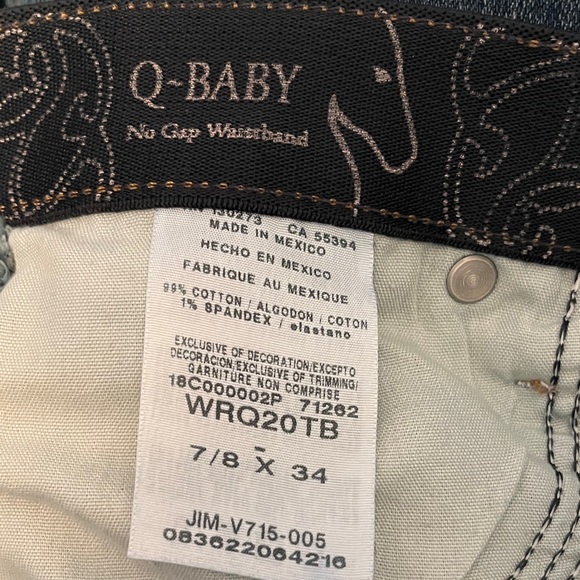 Wrangler Indigo Denim Jeans with Contrast Stitching - Picture 6 of 8